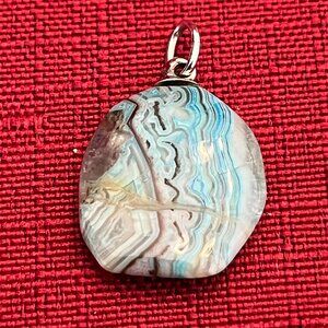 Vintage Silver Tone Crazy Lace Agate Gemstone Necklace Pendant